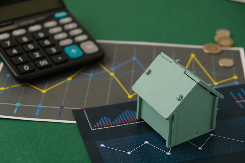 Mercado imobiliário bate recordes em 2025 apesar dos juros; CBIC projeta 2026 forte